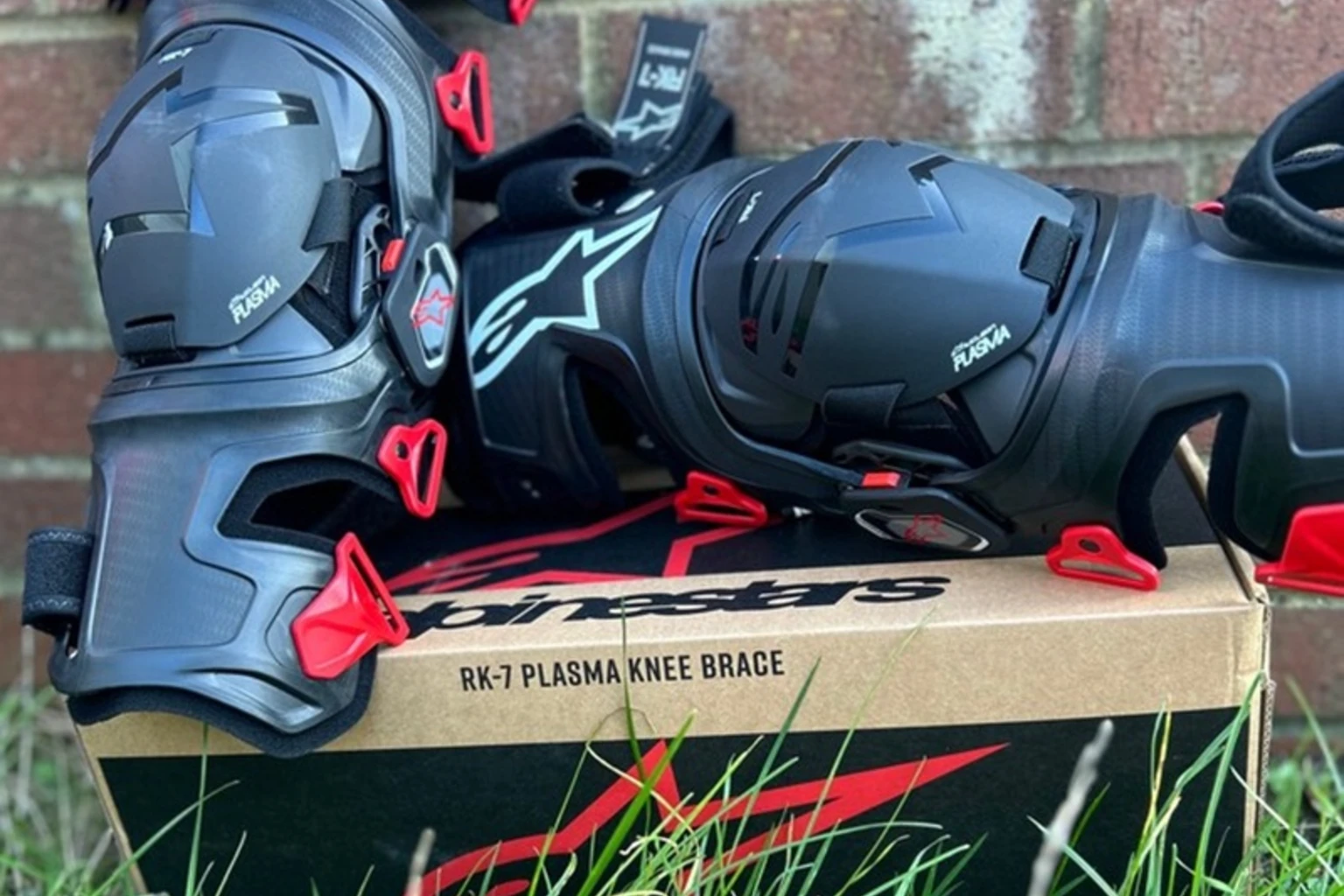 Slika za kategorijo Kolenske opornice & ščitniki