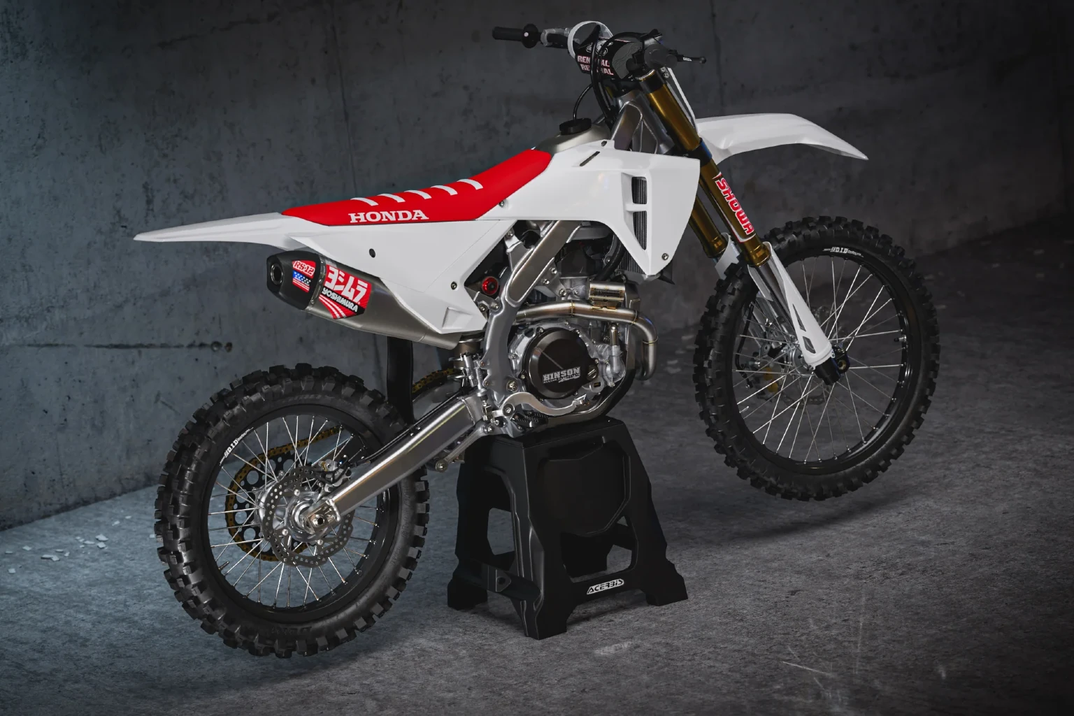 Slika za kategorijo Kompleti plastik & zaščita